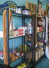 retail.jpg - 22137 Bytes